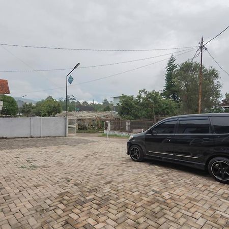Reddoorz Plus Near Lembang Park & Zoo エクステリア 写真