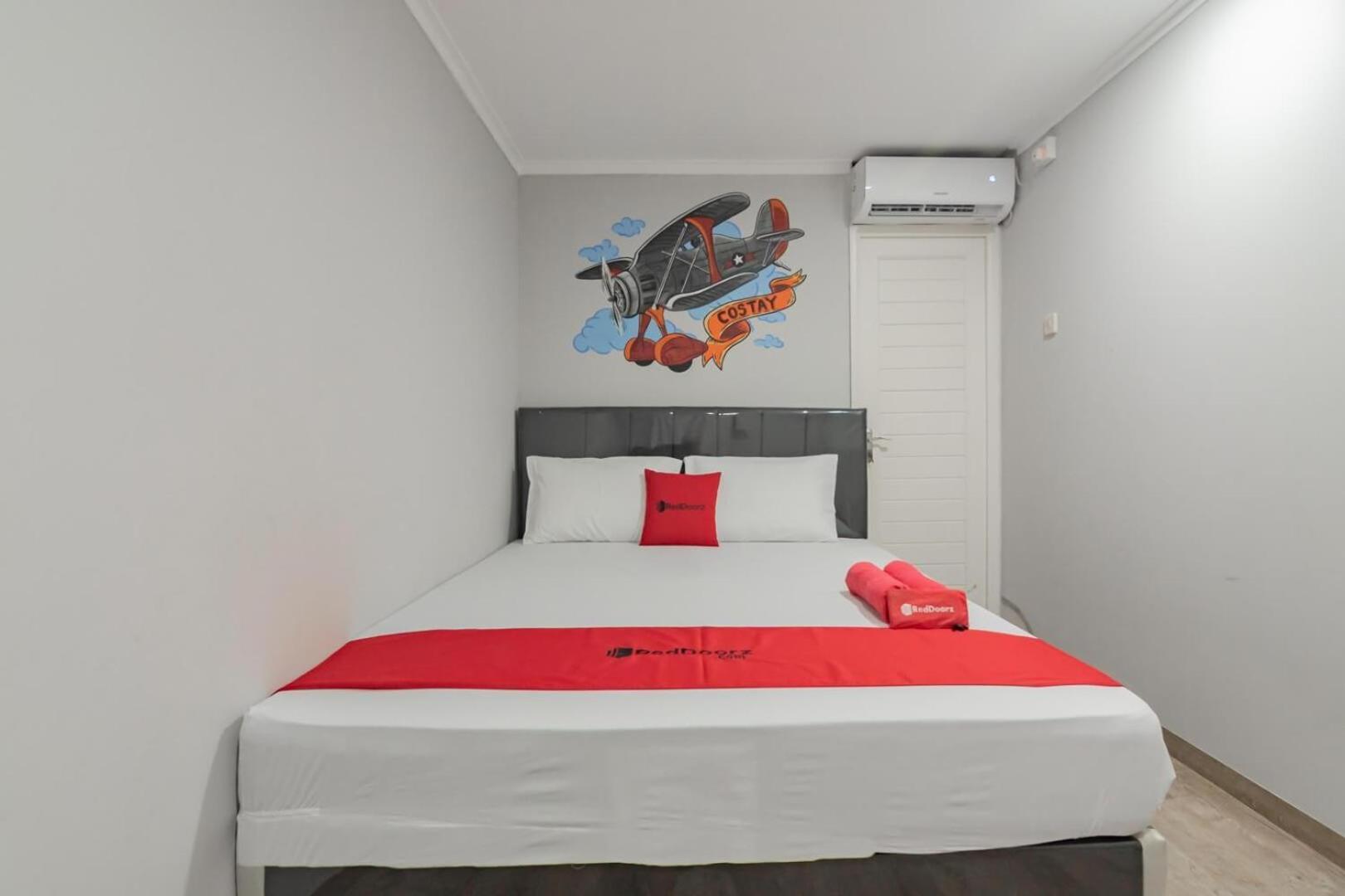 Reddoorz Plus Near Lembang Park & Zoo エクステリア 写真